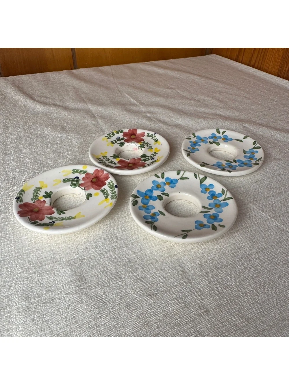 Vintage Hand Painted Ceramic Taper Candle Bobeches Set of 4 Floral Drip Catchers - Picture 3 of 6